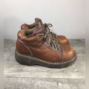 Vintage Dr. Martens 8542 Brown Leather Chunky England Platform Boots Size 7 US